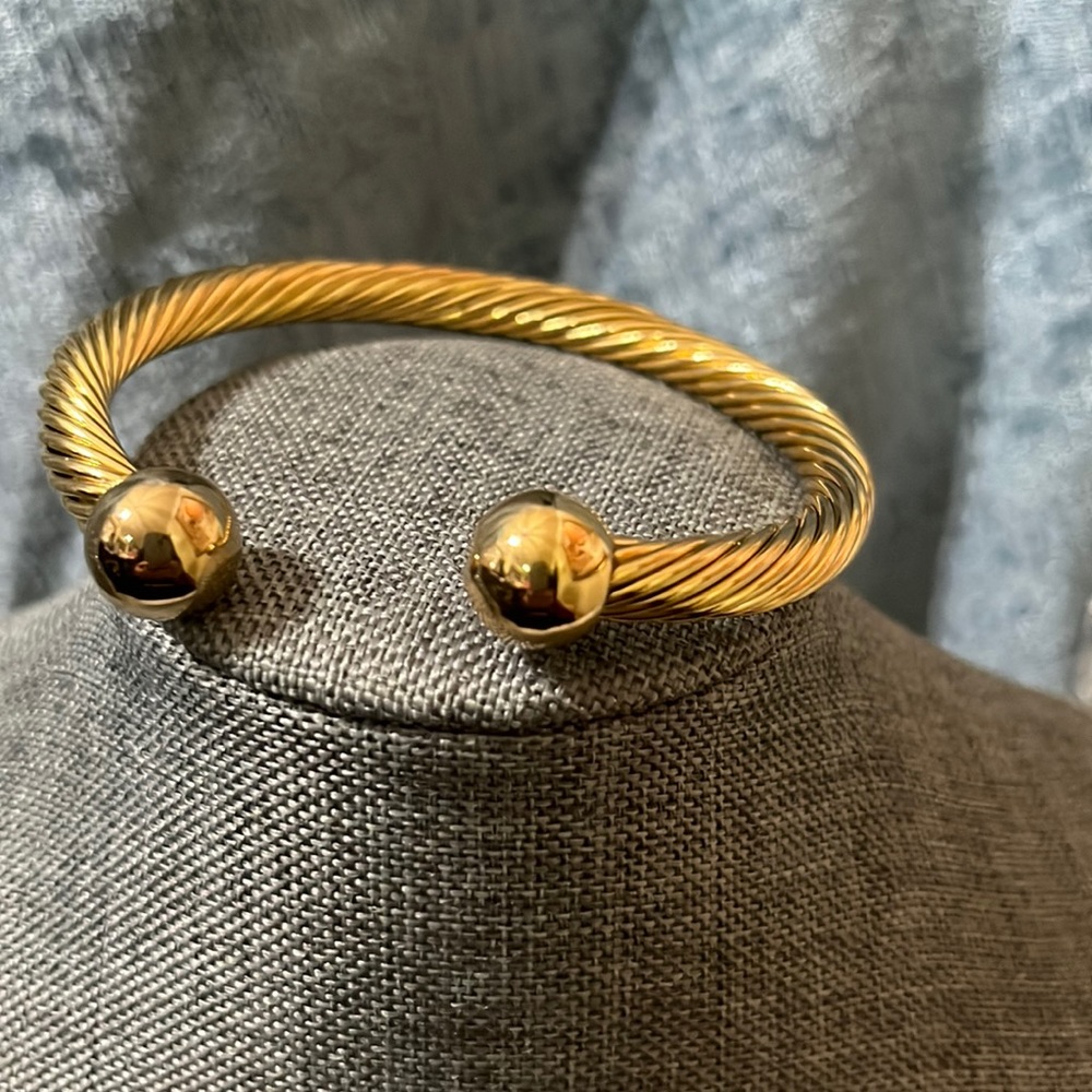 Stainless Steel Bangle